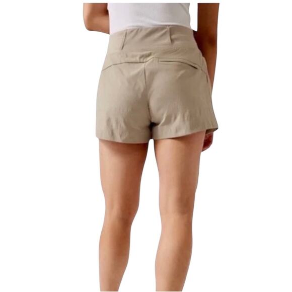 Athleta Women’s Khaki Trekkie North Short, pockets, Size 16 - Picture 2 of 9